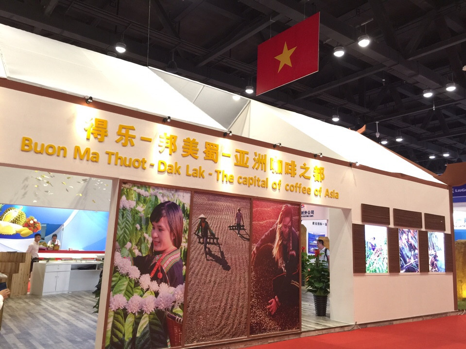 Khai trương Khu gian hàng quốc gia “Thành phố Đẹp” Buôn Ma Thuột tại hội chợ ASEAN+1 Nam Ninh
